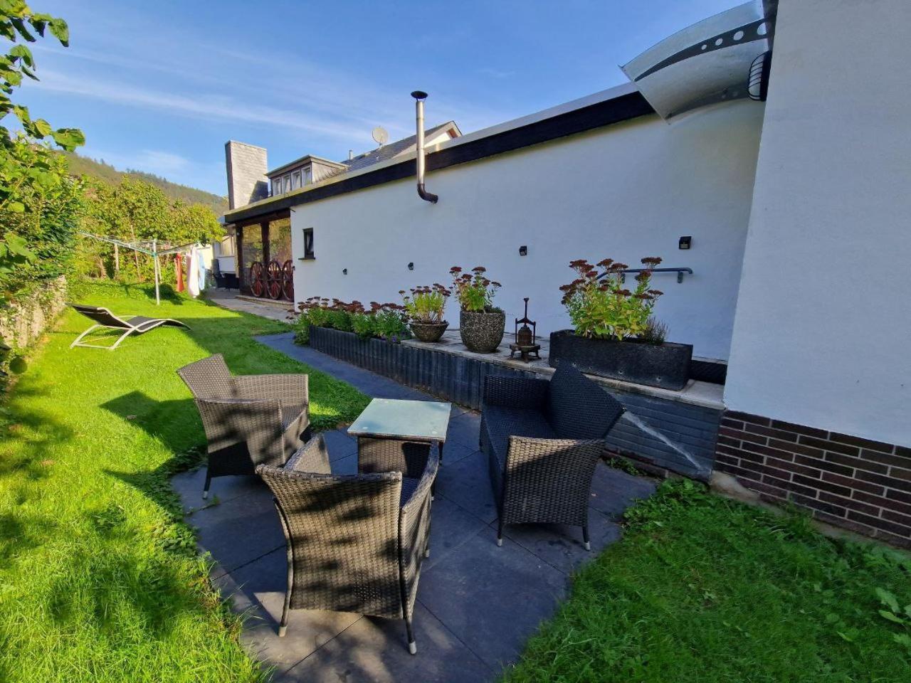 Weingut Im Moselkrampen Apartment Ellenz-Poltersdorf Exterior photo